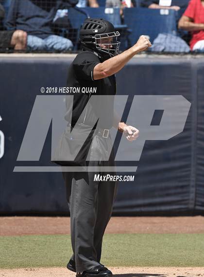 Thumbnail 3 in Maranatha vs. La Salle (CIF-SS D3 Final) photogallery.