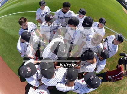 Thumbnail 3 in Maranatha vs. La Salle (CIF-SS D3 Final) photogallery.