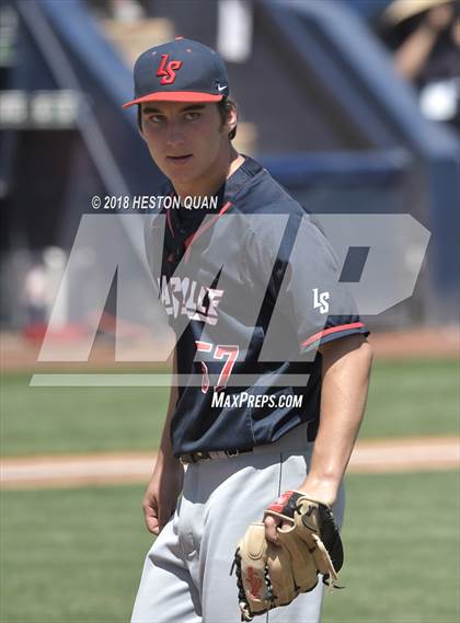 Thumbnail 3 in Maranatha vs. La Salle (CIF-SS D3 Final) photogallery.