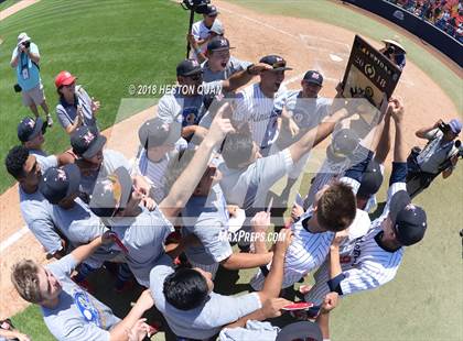 Thumbnail 1 in Maranatha vs. La Salle (CIF-SS D3 Final) photogallery.
