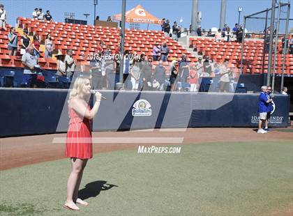 Thumbnail 3 in Maranatha vs. La Salle (CIF-SS D3 Final) photogallery.