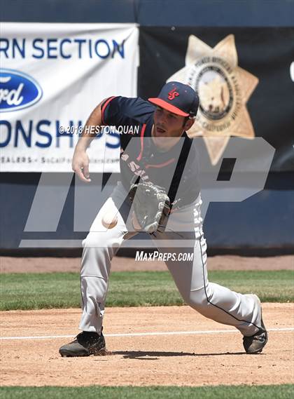 Thumbnail 3 in Maranatha vs. La Salle (CIF-SS D3 Final) photogallery.