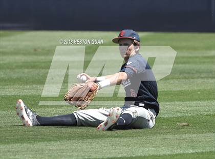 Thumbnail 2 in Maranatha vs. La Salle (CIF-SS D3 Final) photogallery.