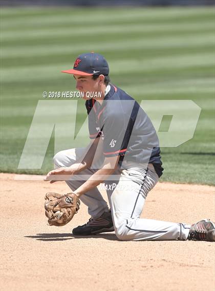 Thumbnail 3 in Maranatha vs. La Salle (CIF-SS D3 Final) photogallery.