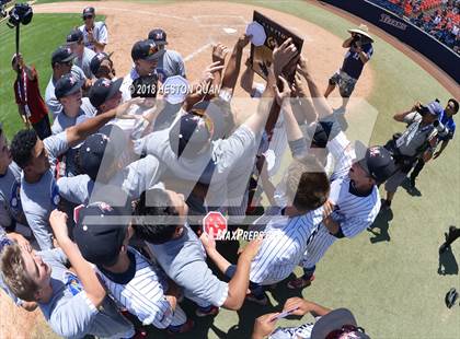 Thumbnail 1 in Maranatha vs. La Salle (CIF-SS D3 Final) photogallery.