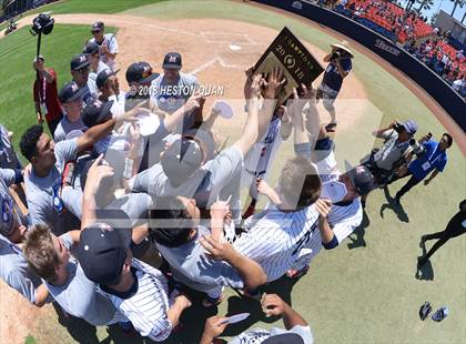 Thumbnail 3 in Maranatha vs. La Salle (CIF-SS D3 Final) photogallery.