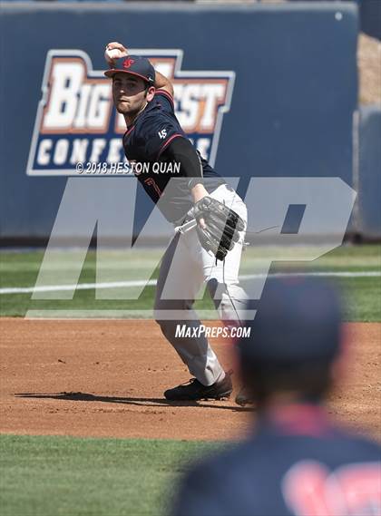 Thumbnail 2 in Maranatha vs. La Salle (CIF-SS D3 Final) photogallery.