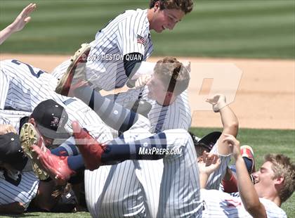 Thumbnail 3 in Maranatha vs. La Salle (CIF-SS D3 Final) photogallery.