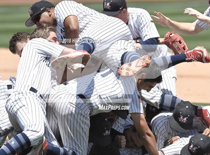 Thumbnail 3 in Maranatha vs. La Salle (CIF-SS D3 Final) photogallery.