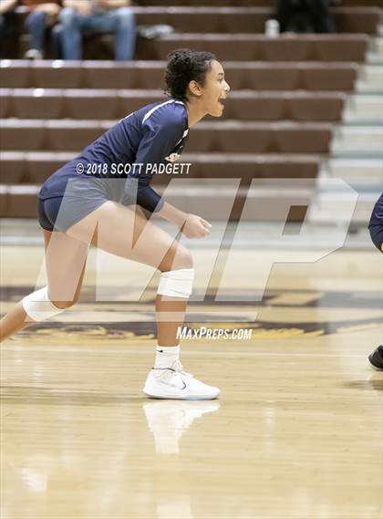 Thumbnail 1 in Sierra Canyon @ Temecula Valley (CIF SS Division I Quarterfinal) photogallery.