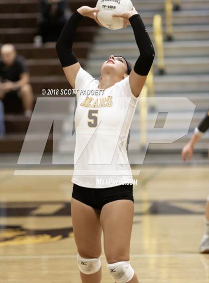 Thumbnail 2 in Sierra Canyon @ Temecula Valley (CIF SS Division I Quarterfinal) photogallery.