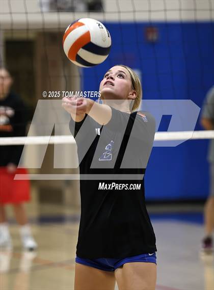 Thumbnail 2 in Sun Valley @ Marvin Ridge photogallery.