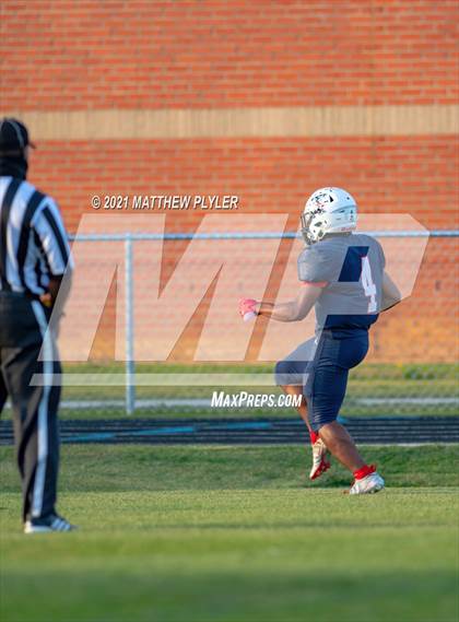 Thumbnail 2 in Western Alamance vs Terry Sanford (NCHSAA 3A - First Round) photogallery.