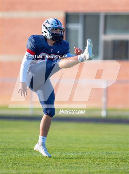 Thumbnail 1 in Western Alamance vs Terry Sanford (NCHSAA 3A - First Round) photogallery.