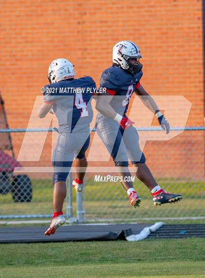 Thumbnail 3 in Western Alamance vs Terry Sanford (NCHSAA 3A - First Round) photogallery.