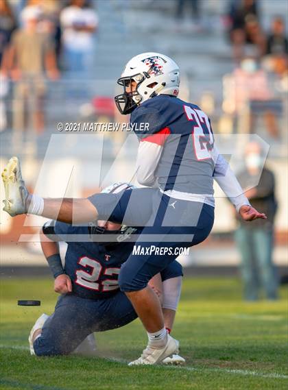 Thumbnail 2 in Western Alamance vs Terry Sanford (NCHSAA 3A - First Round) photogallery.