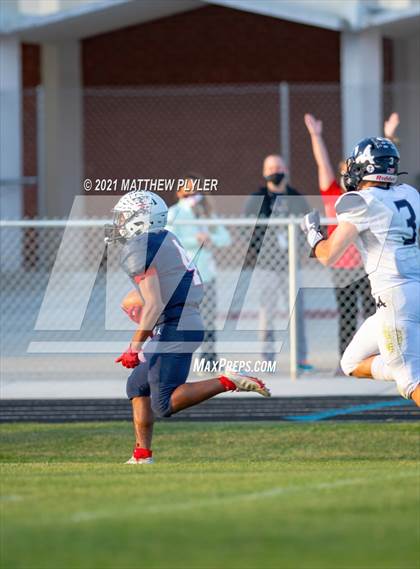 Thumbnail 2 in Western Alamance vs Terry Sanford (NCHSAA 3A - First Round) photogallery.