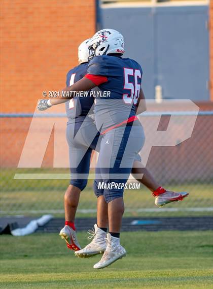 Thumbnail 2 in Western Alamance vs Terry Sanford (NCHSAA 3A - First Round) photogallery.