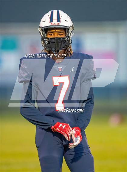 Thumbnail 1 in Western Alamance vs Terry Sanford (NCHSAA 3A - First Round) photogallery.