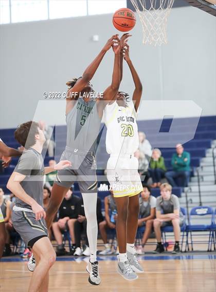 Thumbnail 3 in Catholic High vs Epic South (Lowcountry Roundball Classic) photogallery.