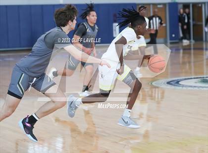 Thumbnail 3 in Catholic High vs Epic South (Lowcountry Roundball Classic) photogallery.
