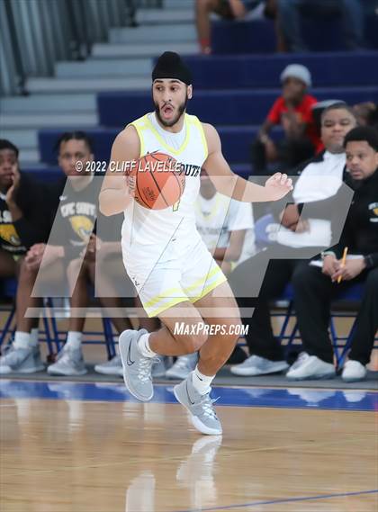 Thumbnail 2 in Catholic High vs Epic South (Lowcountry Roundball Classic) photogallery.