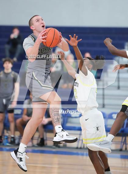 Thumbnail 2 in Catholic High vs Epic South (Lowcountry Roundball Classic) photogallery.