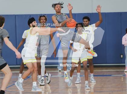 Thumbnail 3 in Catholic High vs Epic South (Lowcountry Roundball Classic) photogallery.