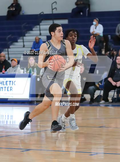 Thumbnail 1 in Catholic High vs Epic South (Lowcountry Roundball Classic) photogallery.