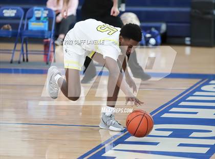 Thumbnail 1 in Catholic High vs Epic South (Lowcountry Roundball Classic) photogallery.