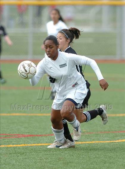 Thumbnail 2 in Laguna Creek vs. Oakmont (Cal Spring Classic) photogallery.