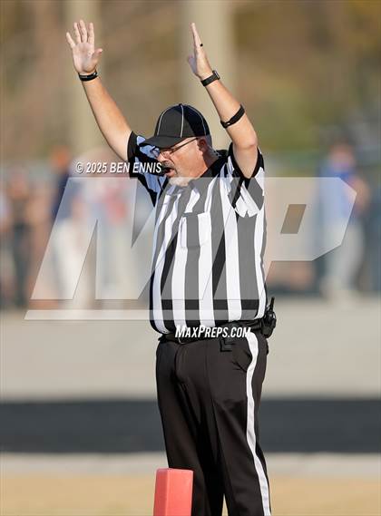 Thumbnail 2 in St. Anne-Pacelli vs. Mount de Sales Academy (GIAA Flag Football Championship) photogallery.