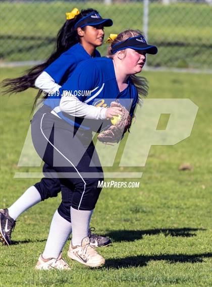 Thumbnail 3 in Foothill Tech @ Nordhoff photogallery.