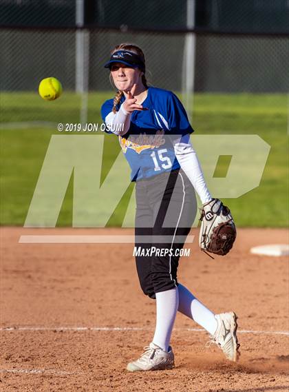 Thumbnail 1 in Foothill Tech @ Nordhoff photogallery.