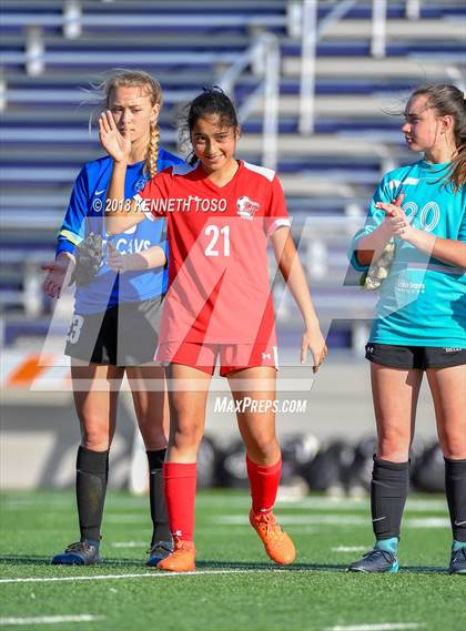 Thumbnail 3 in Churchill vs. Lake Travis (UIL Bi-District Playoff) photogallery.