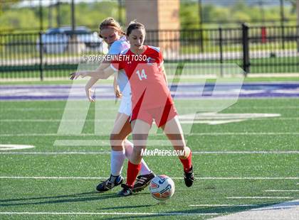 Thumbnail 3 in Churchill vs. Lake Travis (UIL Bi-District Playoff) photogallery.