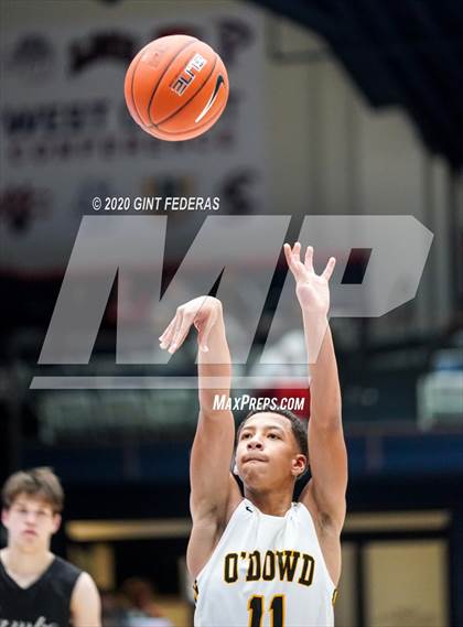 Thumbnail 2 in Campolindo vs. Bishop O'Dowd (MaxPreps MLK Classic) photogallery.