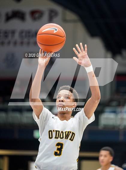 Thumbnail 1 in Campolindo vs. Bishop O'Dowd (MaxPreps MLK Classic) photogallery.