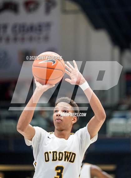 Thumbnail 3 in Campolindo vs. Bishop O'Dowd (MaxPreps MLK Classic) photogallery.
