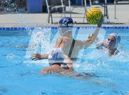Thumbnail 3 in Torrey Pines vs San Dieguito (17th Annual Draz Classic) photogallery.