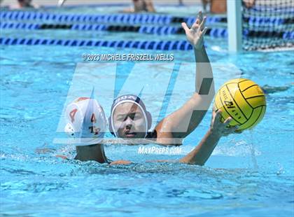 Thumbnail 2 in Torrey Pines vs San Dieguito (17th Annual Draz Classic) photogallery.