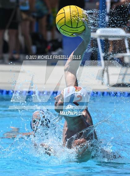 Thumbnail 3 in Torrey Pines vs San Dieguito (17th Annual Draz Classic) photogallery.