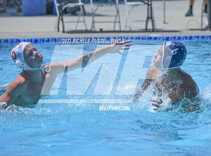 Thumbnail 3 in Torrey Pines vs San Dieguito (17th Annual Draz Classic) photogallery.