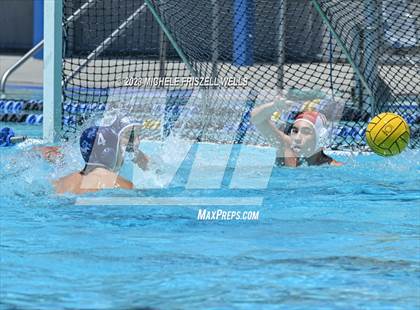Thumbnail 3 in Torrey Pines vs San Dieguito (17th Annual Draz Classic) photogallery.