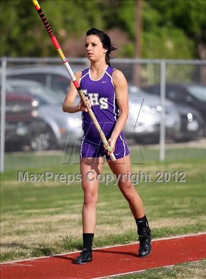 Thumbnail 3 in Kyle King Coca-Cola Relays (Crandall) photogallery.