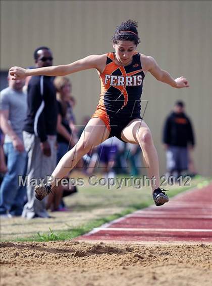 Thumbnail 3 in Kyle King Coca-Cola Relays (Crandall) photogallery.