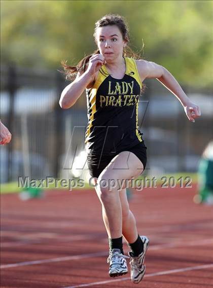 Thumbnail 1 in Kyle King Coca-Cola Relays (Crandall) photogallery.