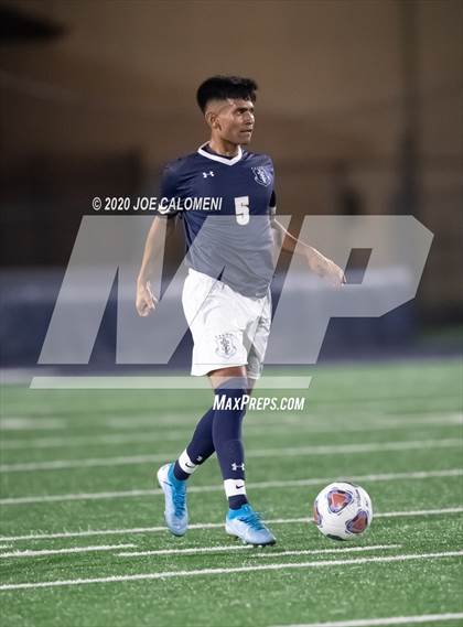 Thumbnail 3 in TMI-Episcopal @ Central Catholic photogallery.
