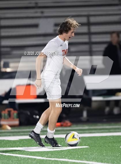 Thumbnail 3 in TMI-Episcopal @ Central Catholic photogallery.
