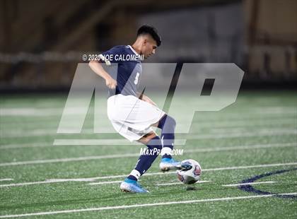 Thumbnail 2 in TMI-Episcopal @ Central Catholic photogallery.